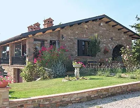 Sleeps 6 Pool Wifi Villa *