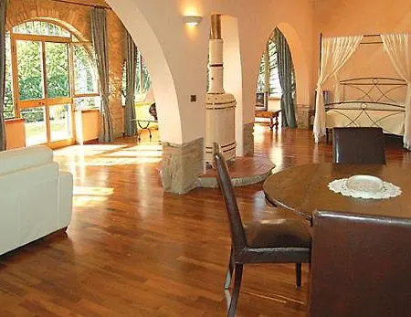 Sleeps 6 Pool Wifi Villa *